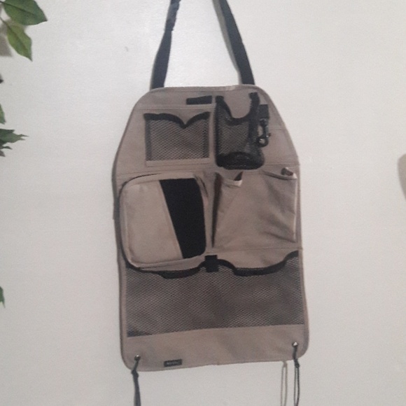 Vehicle Organizer - Picture 2 of 5